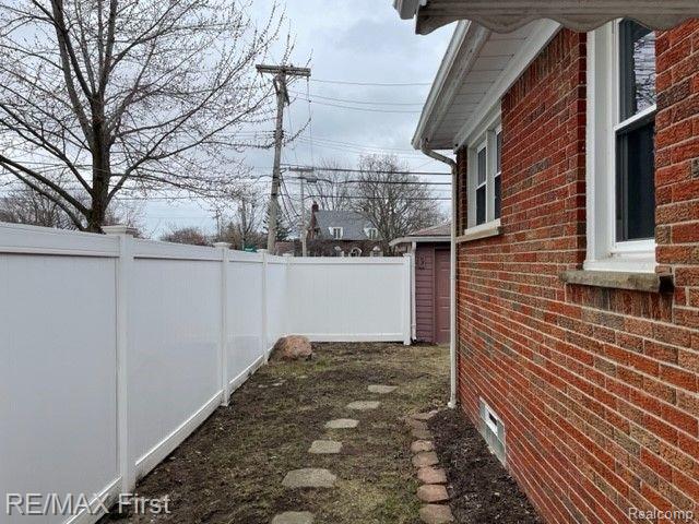 8907 Allen Road Allen Park, MI 48101 - Photo 6 of 19 Gallery Image 6