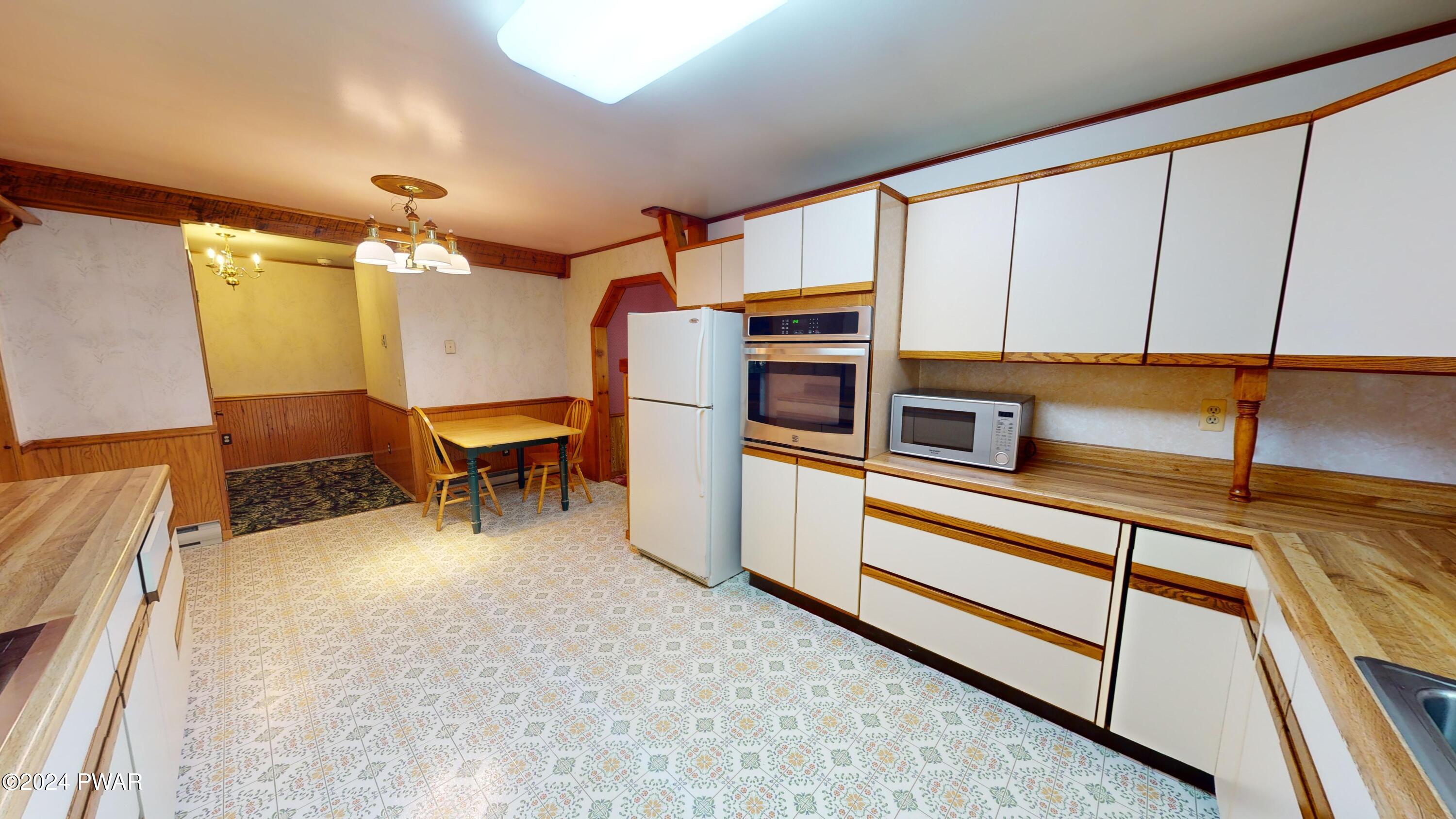 161 Coursen Road Shohola, PA 18458 - Photo 17 of 35 161-Courses-Rd-Shohola-09112024_145447