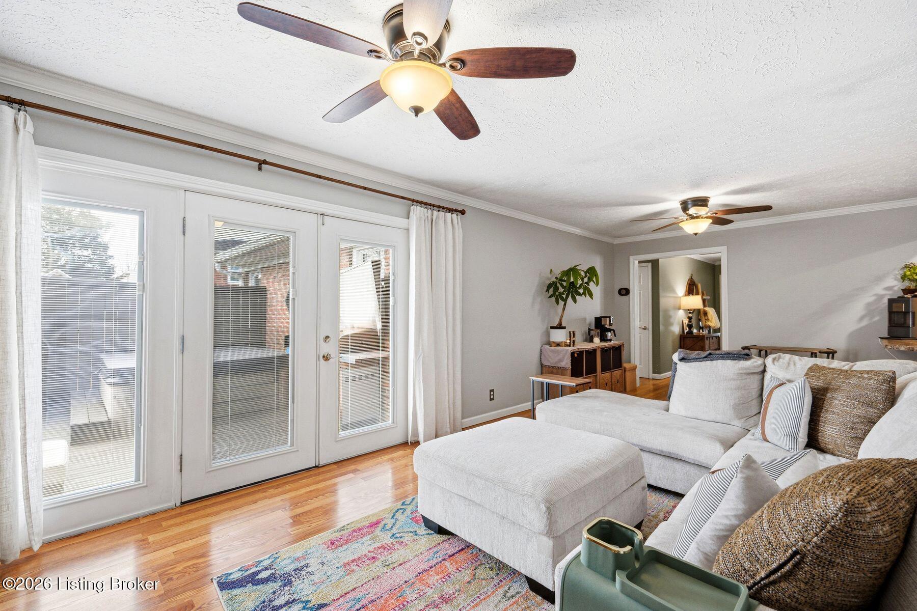 6501 Ridge Cliff Road Louisville, KY 40228 - Photo 12 of 61 photo_online_022