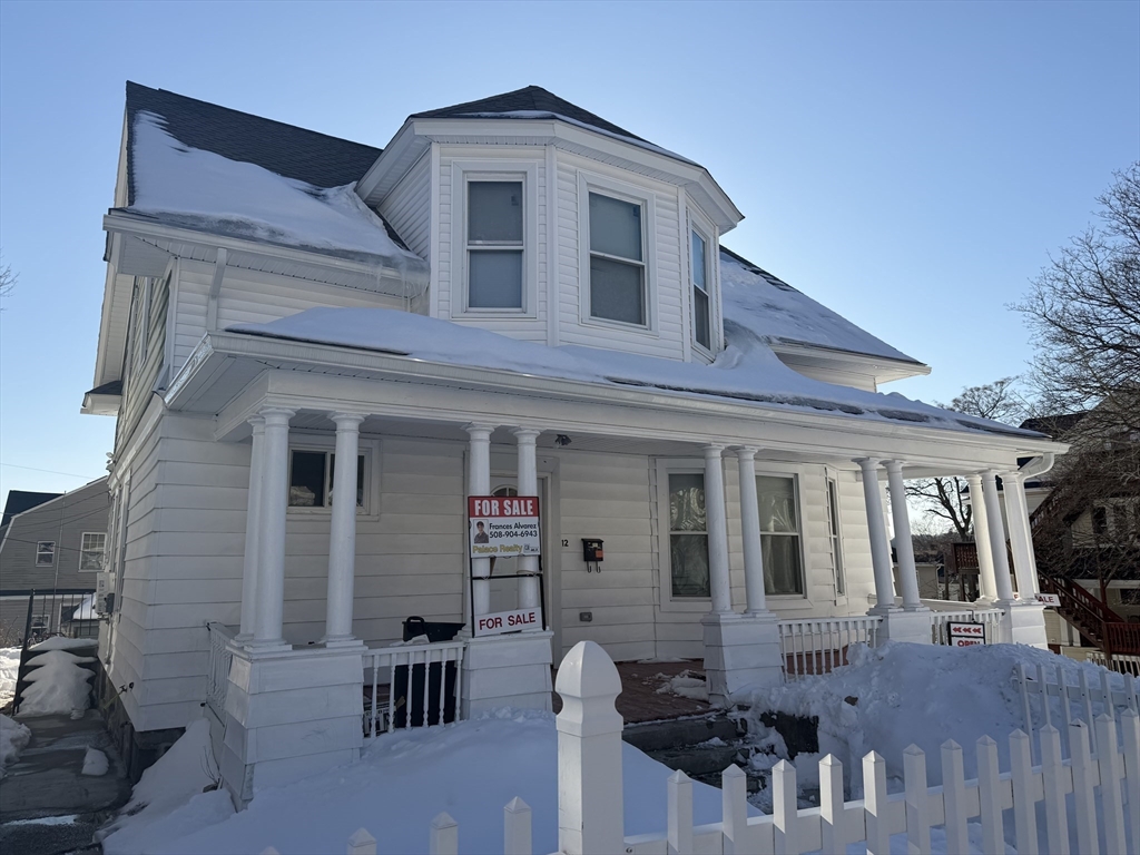 12 Stoneland Road Worcester, MA 01603 - Photo 2 of 39