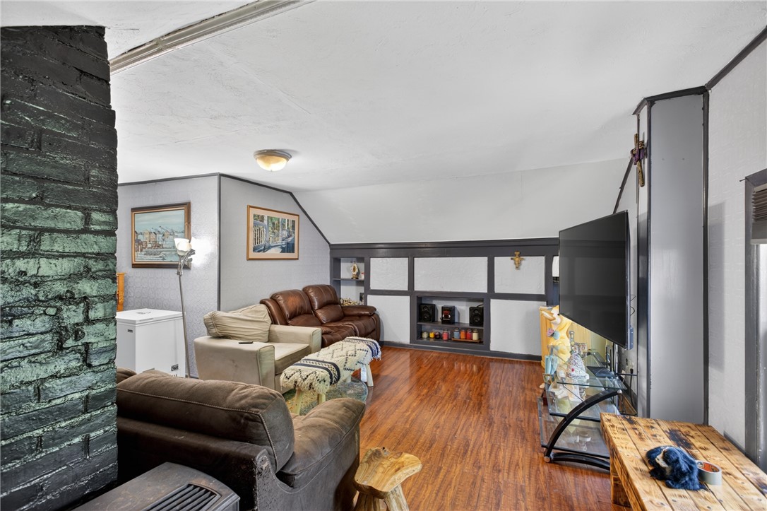 34 Appleton Avenue Pawtucket, RI 02860 - Photo 31 of 50