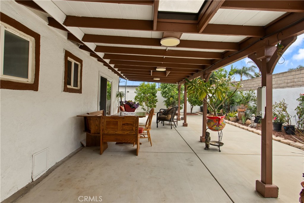 11386 Cambridge Street Riverside, CA 92503 - Photo 23 of 31 Gallery Image 23