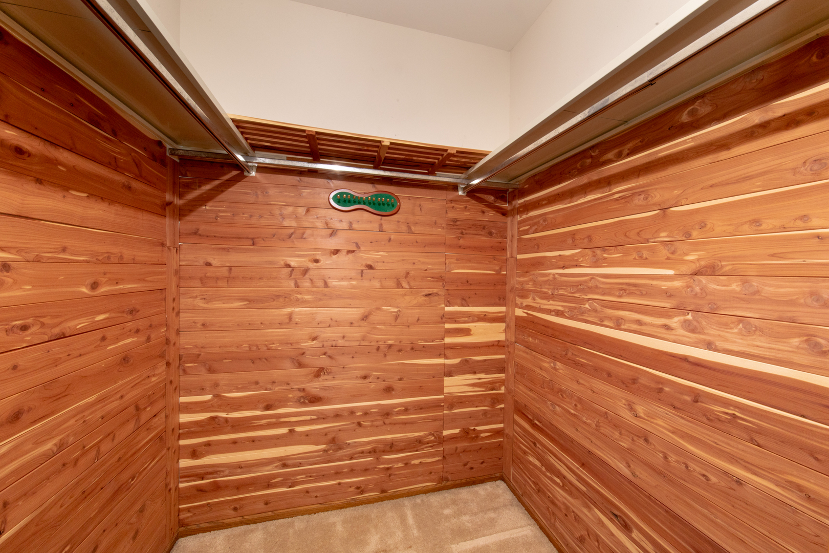 1414 West Talcott Road Park Ridge, IL 60068 - Photo 31 of 41 a view of walk in closet