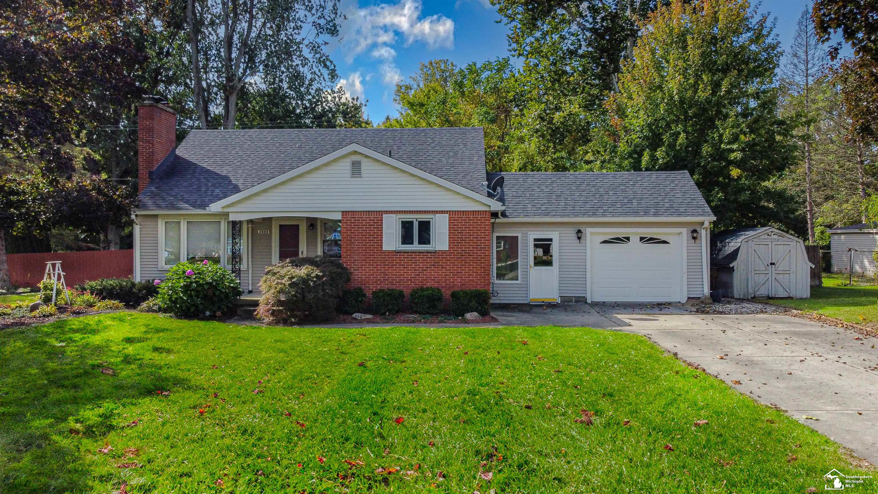 2809 Bluebush Road Monroe, MI 48162 - Photo 1 of 22