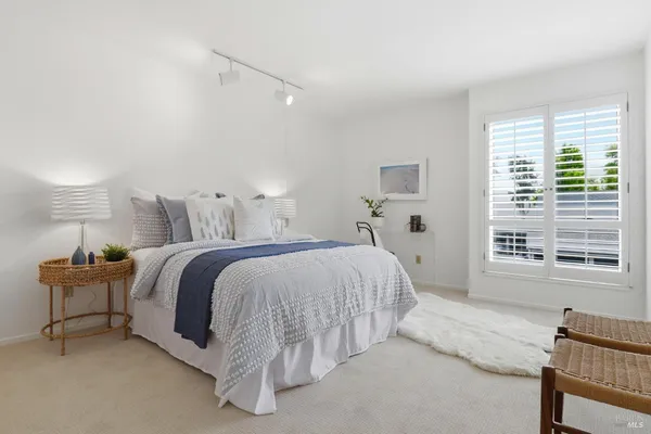$649,000 | 186 Larkspur Plaza Drive, Larkspur, CA 94939
