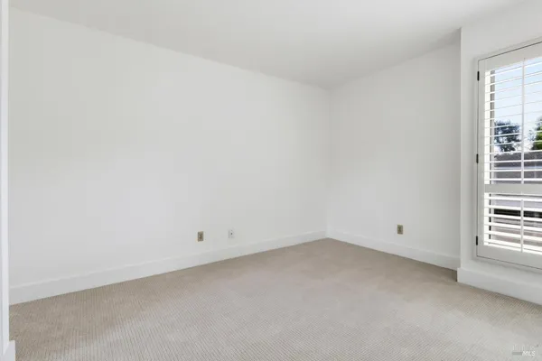$649,000 | 186 Larkspur Plaza Drive, Larkspur, CA 94939