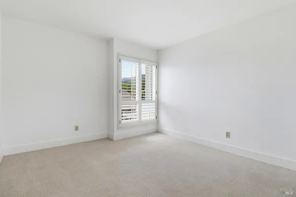 $649,000 | 186 Larkspur Plaza Drive, Larkspur, CA 94939