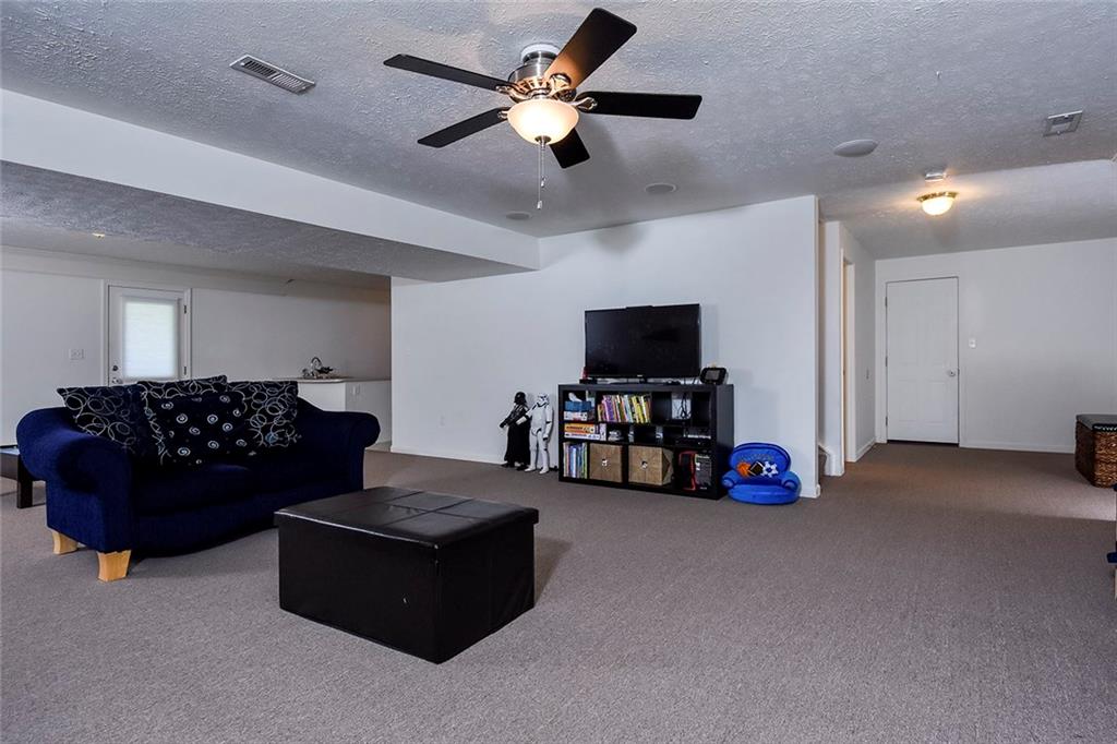 519 Blue Ridge Drive Coraopolis, PA 15108 - Photo 22 of 25 Gallery Image 22