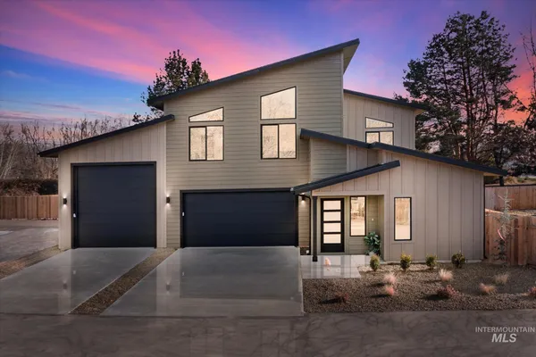 $749,400 | 5612 West Grover Street, Boise, ID 83705