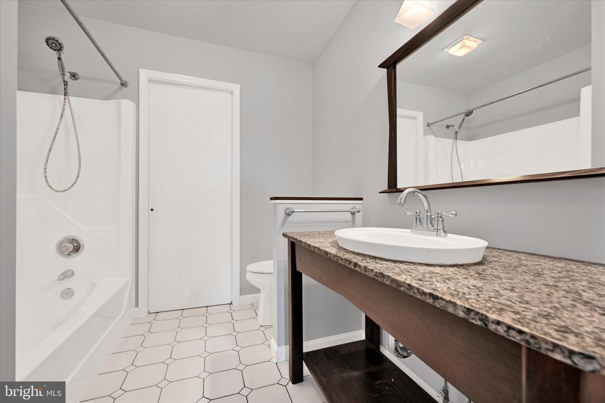 2415 Cool Spring Road Bel Air, MD 21015 - Photo 17 of 29 main hallway full bathroom