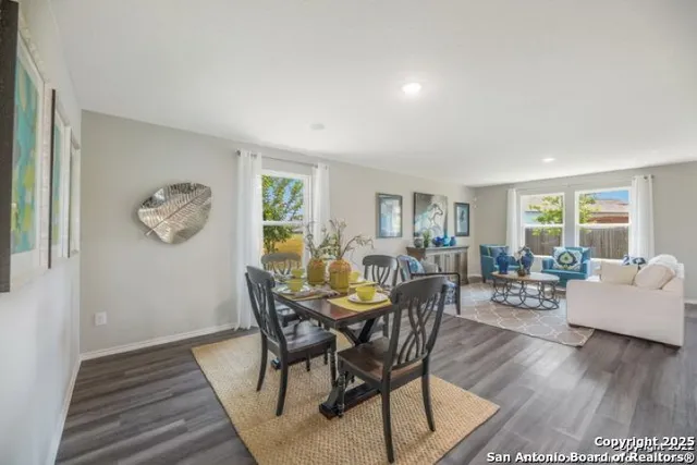 $237,501 | 212 Agave Circle, Jourdanton, TX 78026