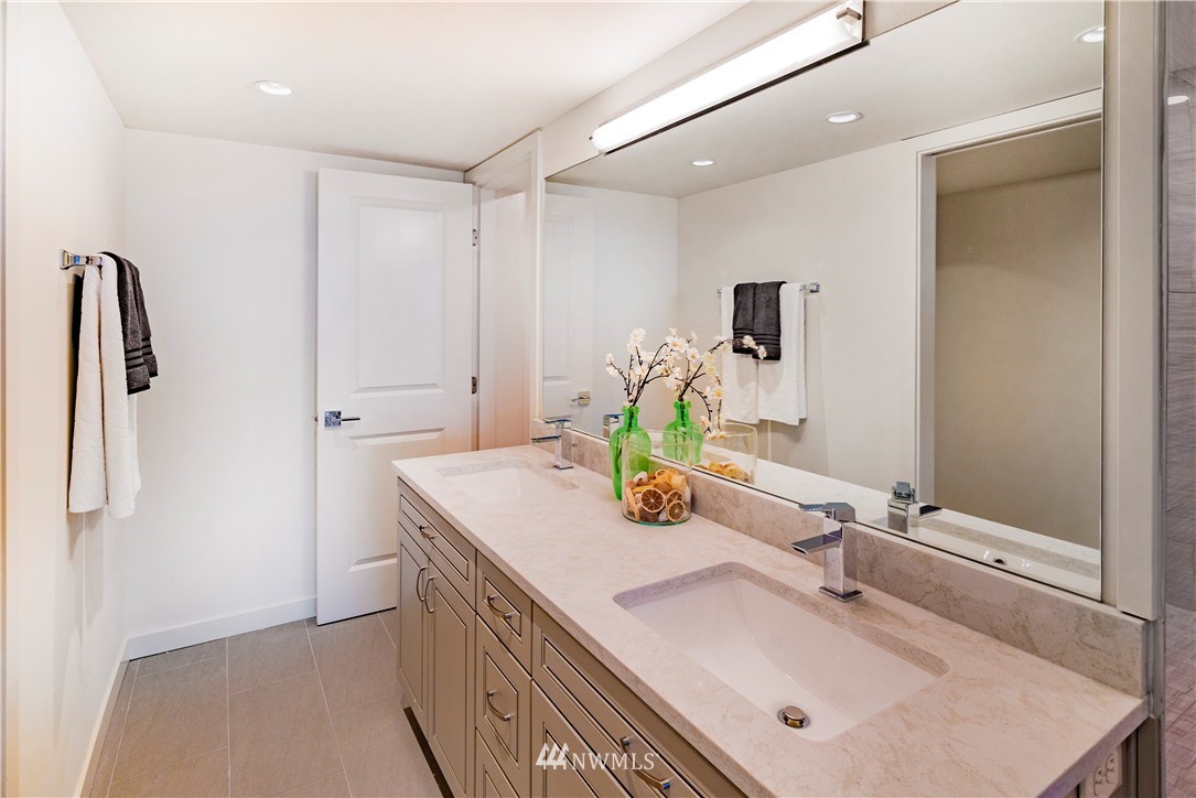 1 North Stadium Way, Unit 2 Tacoma, WA 98403 - Photo 15 of 25