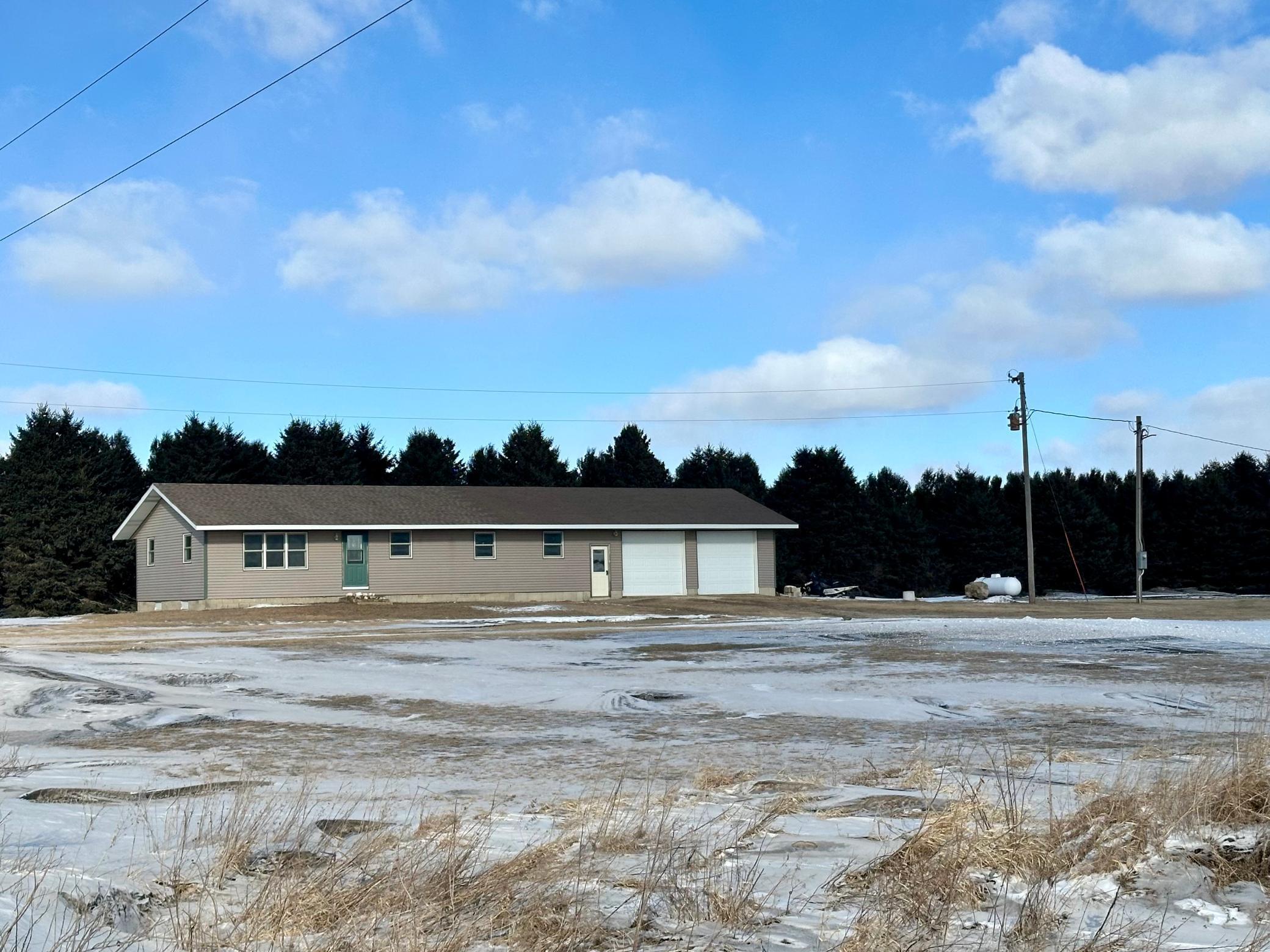 4684 Elm Avenue Riceville, IA 50466 - Photo 14 of 44