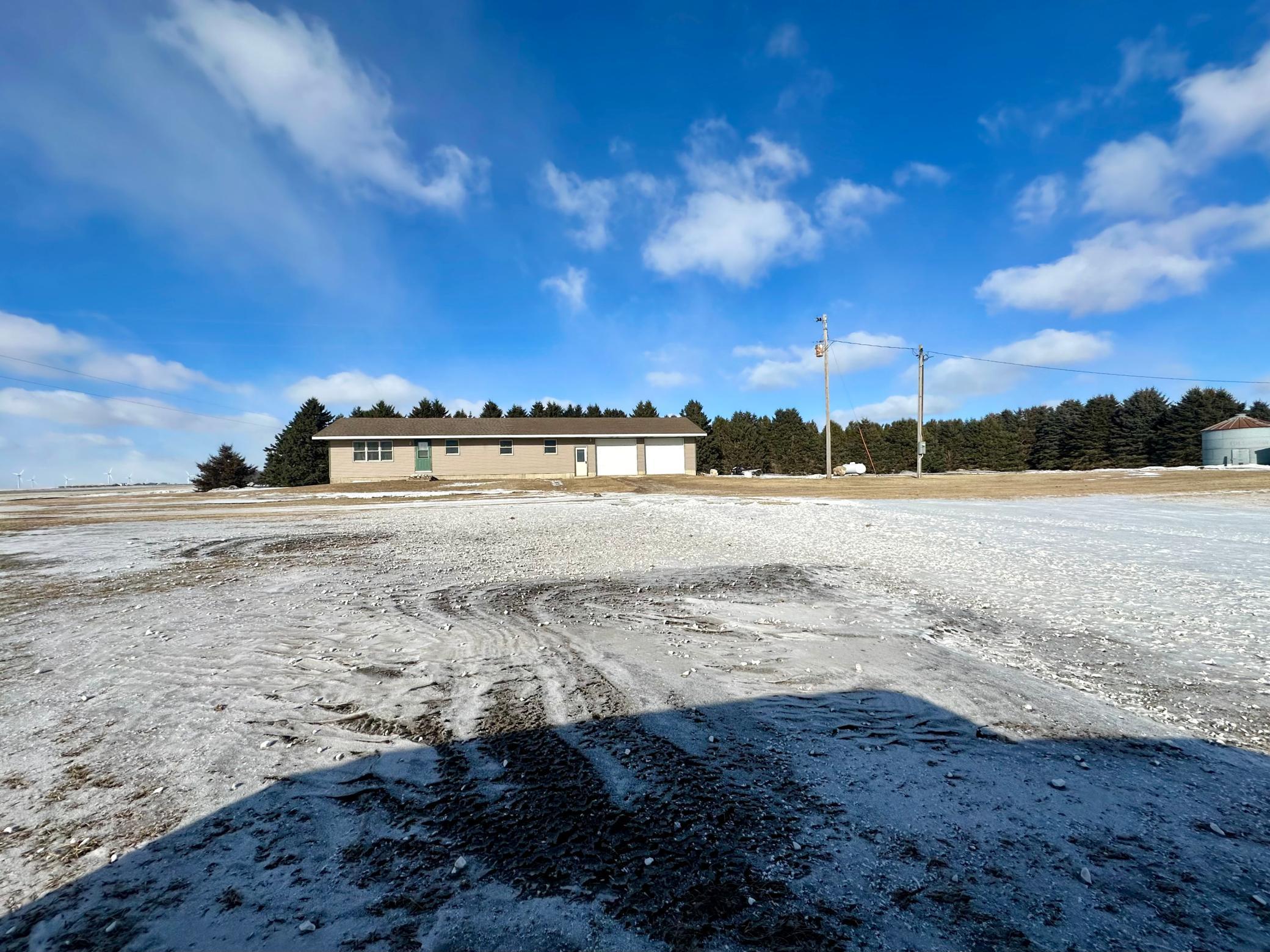 4684 Elm Avenue Riceville, IA 50466 - Photo 15 of 44