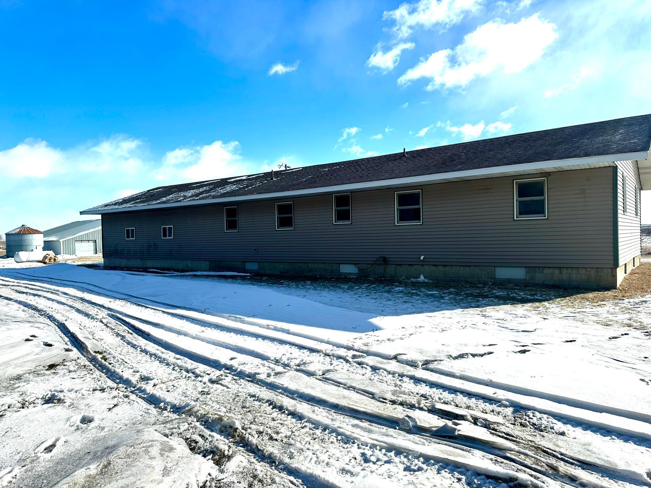 4684 Elm Avenue Riceville, IA 50466 - Photo 17 of 44