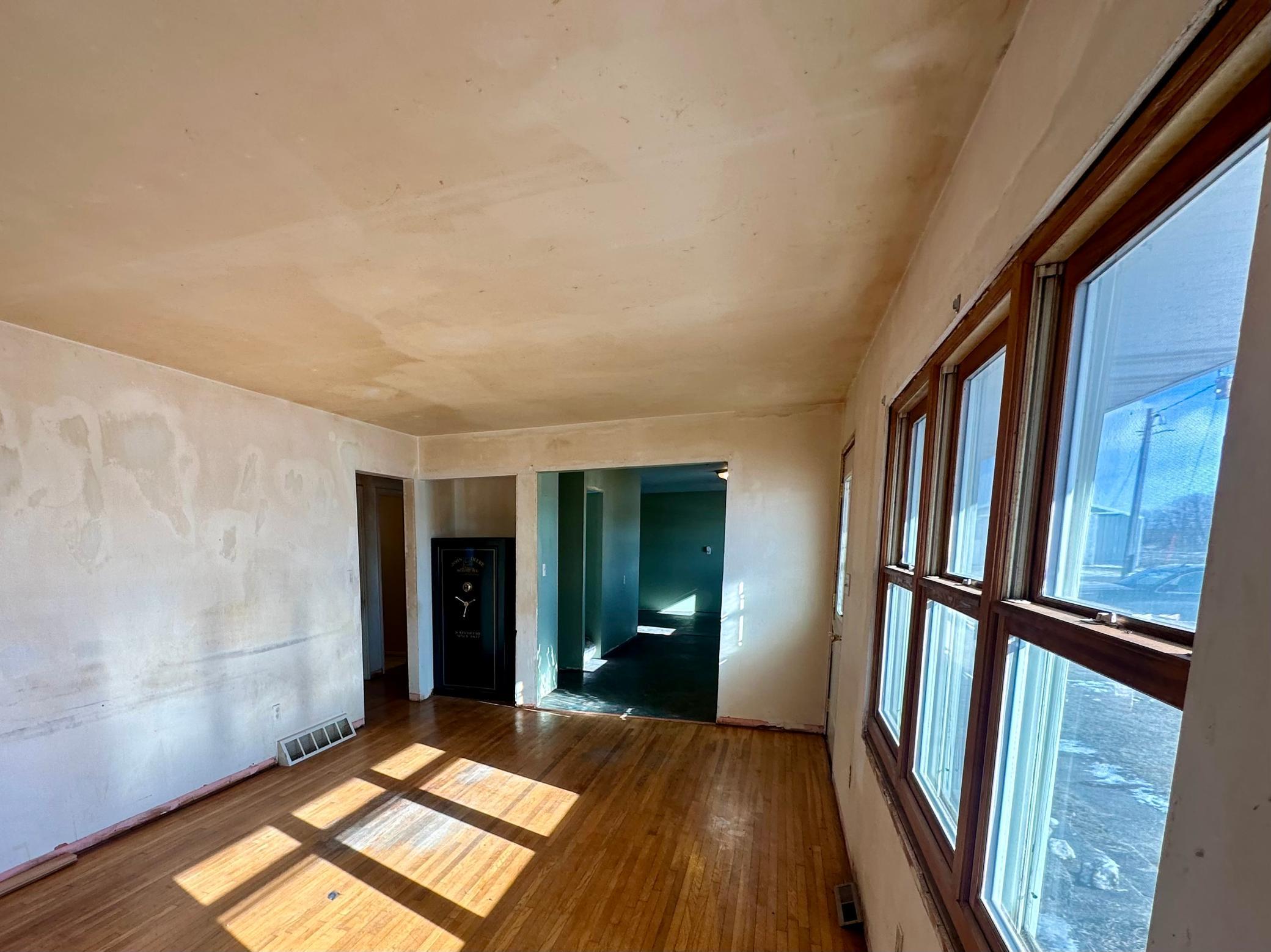 4684 Elm Avenue Riceville, IA 50466 - Photo 32 of 44