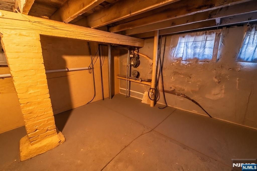 289 Rose Street Newark, NJ 07108 - Photo 26 of 29 a view of a room with storage