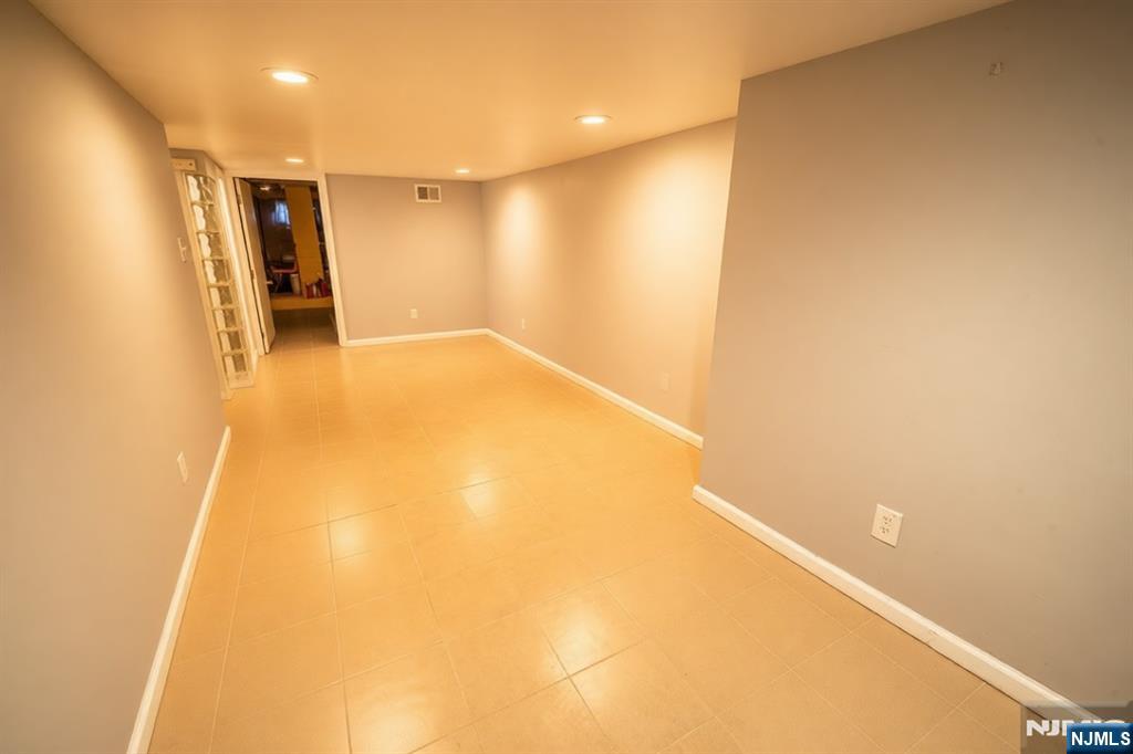 289 Rose Street Newark, NJ 07108 - Photo 8 of 29 a view of empty room