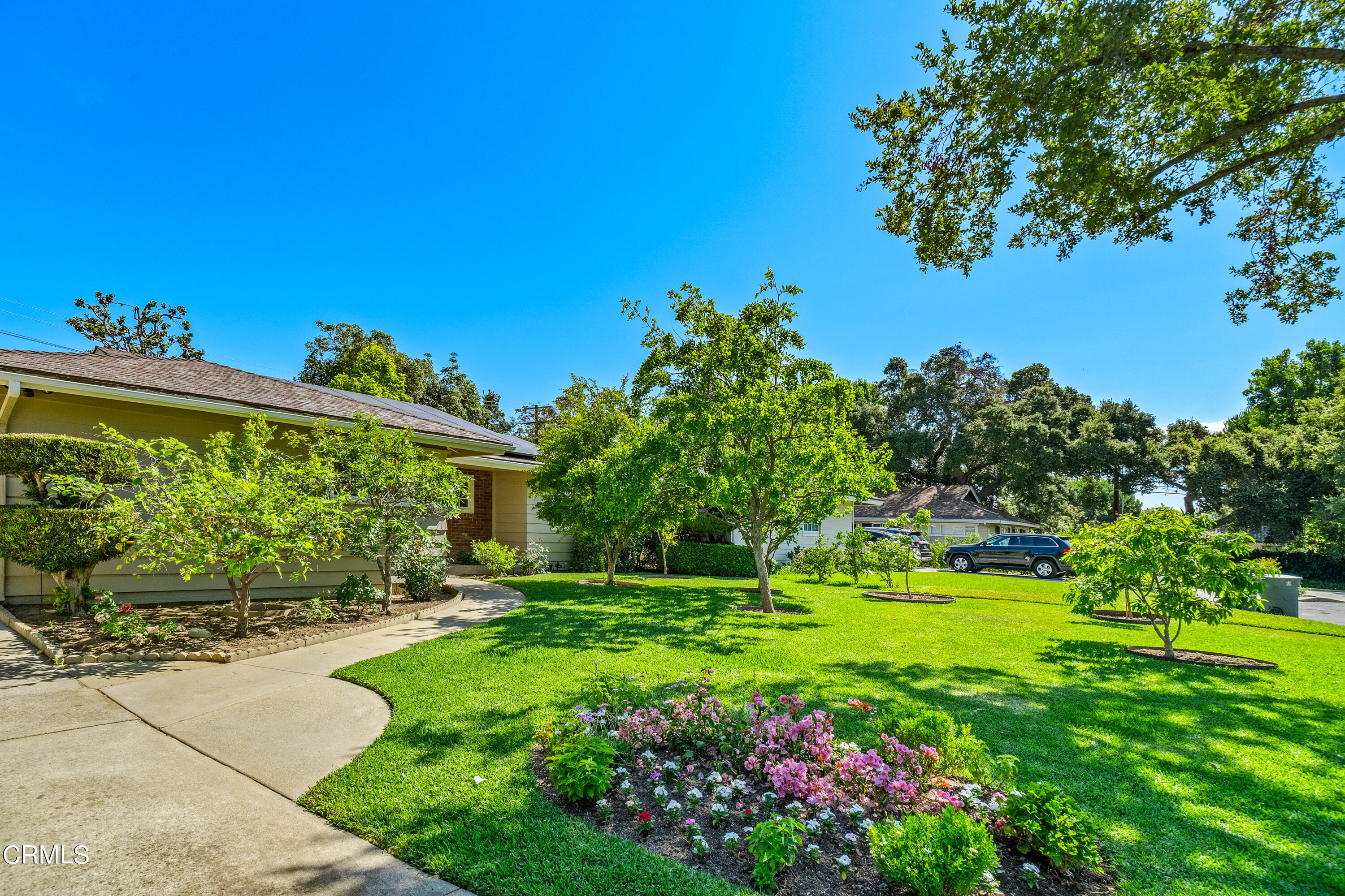 2775 Yorkshire Road Pasadena, CA 91107 - Photo 1 of 1 front view