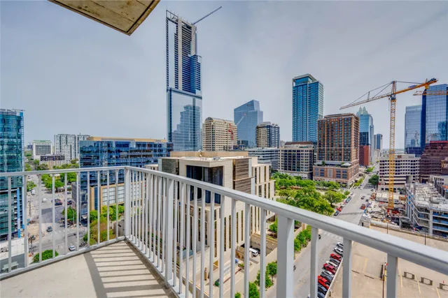 $3,750 | 360 Nueces Street, Unit 1517, Austin, TX 78701