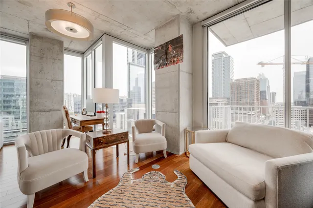 $3,750 | 360 Nueces Street, Unit 1517, Austin, TX 78701
