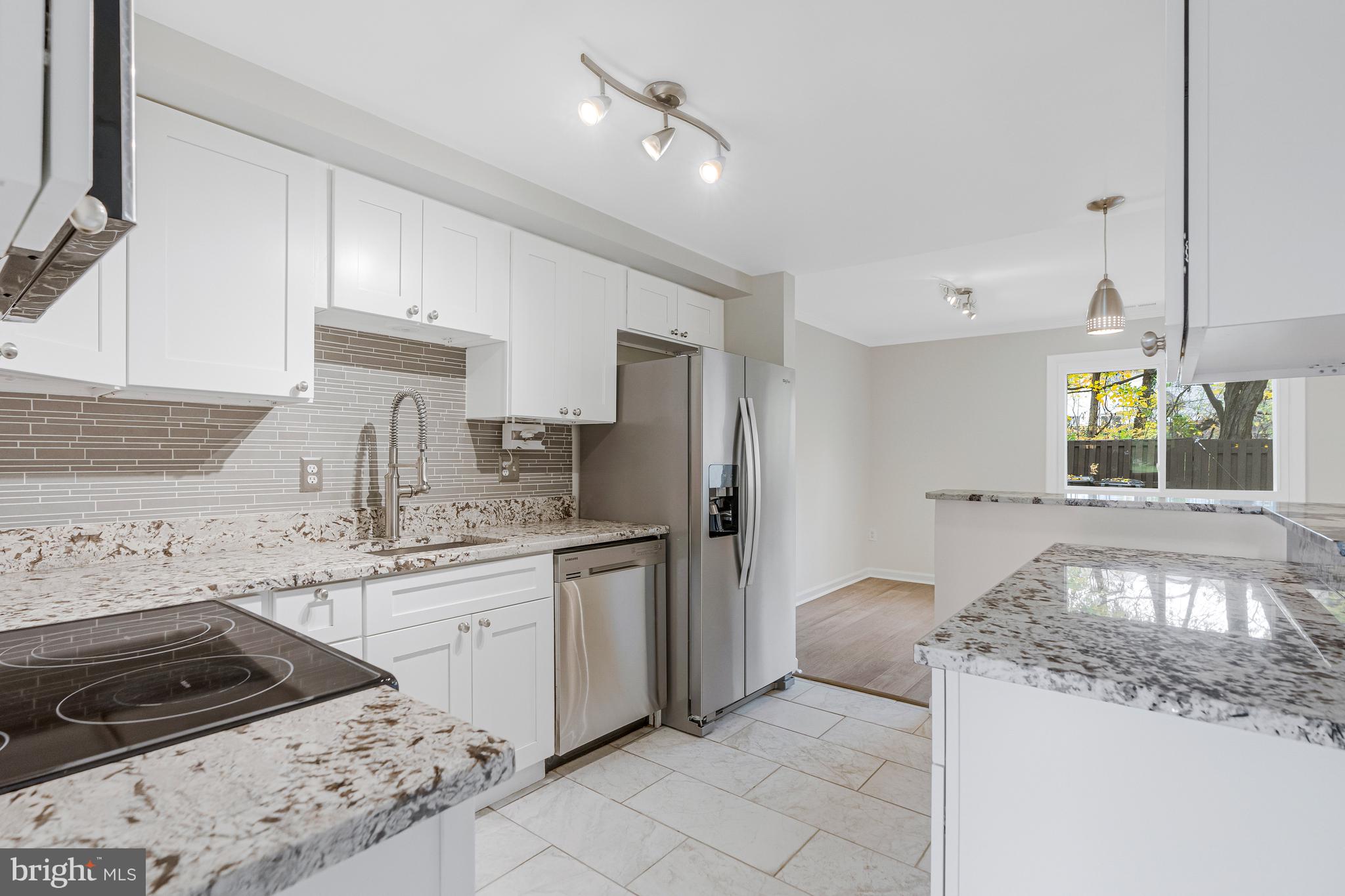 203 Greenfield Court Sterling, VA 20164 - Photo 14 of 48