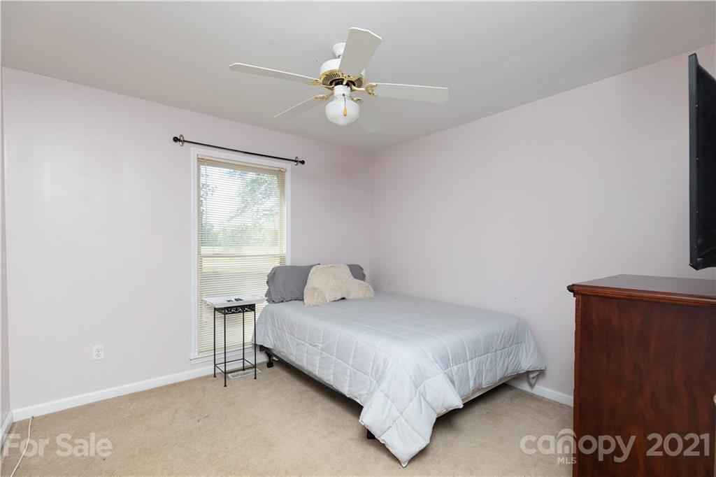 826 East Rambo Road Rock Hill, SC 29730 - Photo 31 of 36 Gallery Image 31