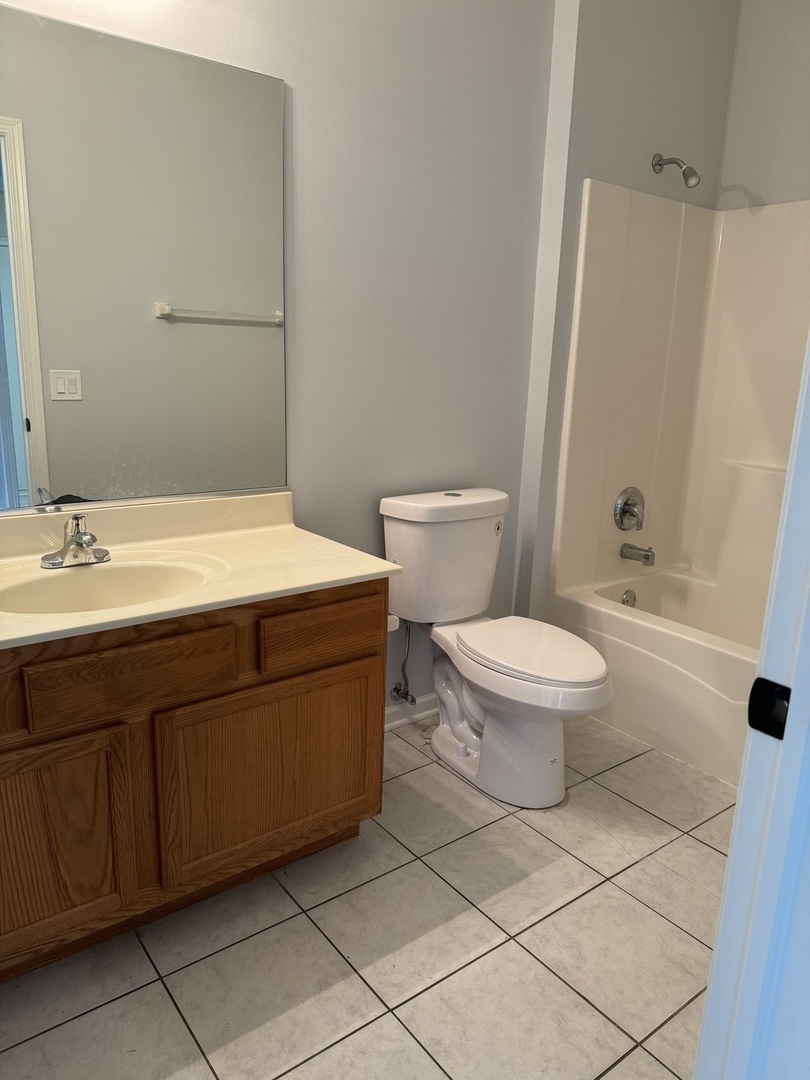 726 Pentwater Road Romeoville, IL 60446 - Photo 18 of 66 Gallery Image 18