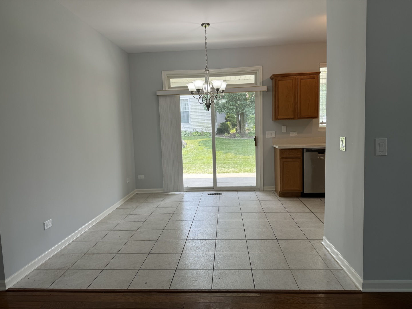 726 Pentwater Road Romeoville, IL 60446 - Photo 8 of 66 Gallery Image 8