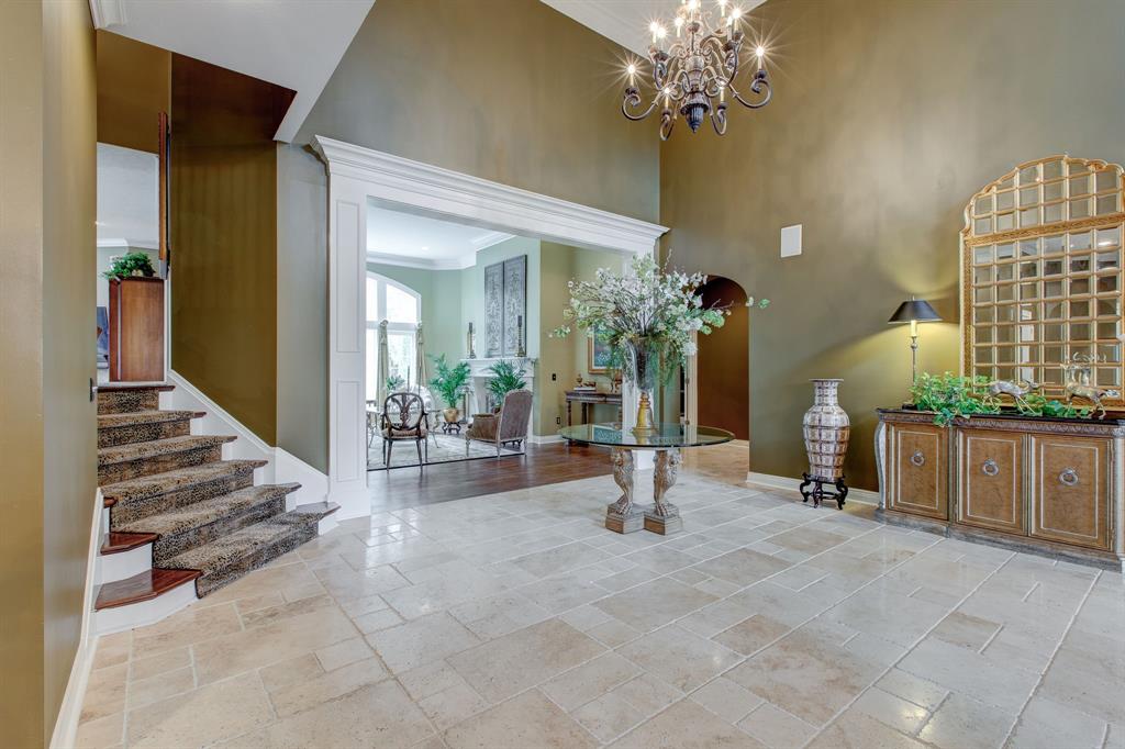 11063 Preservation Point Fishers, IN 46037 - Photo 4 of 50 Gallery Image 4