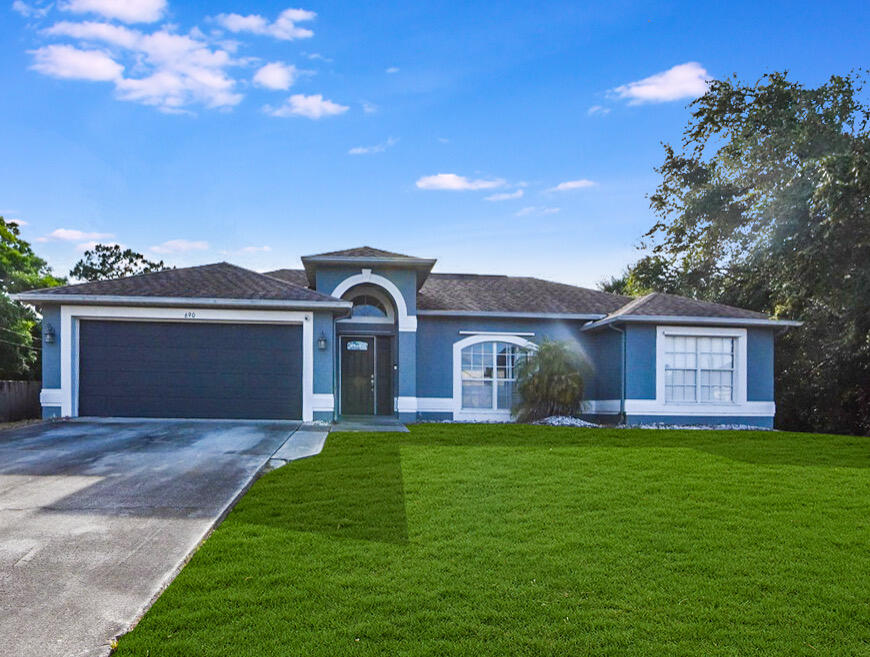 690 Santo Domingo Ave Southwest  