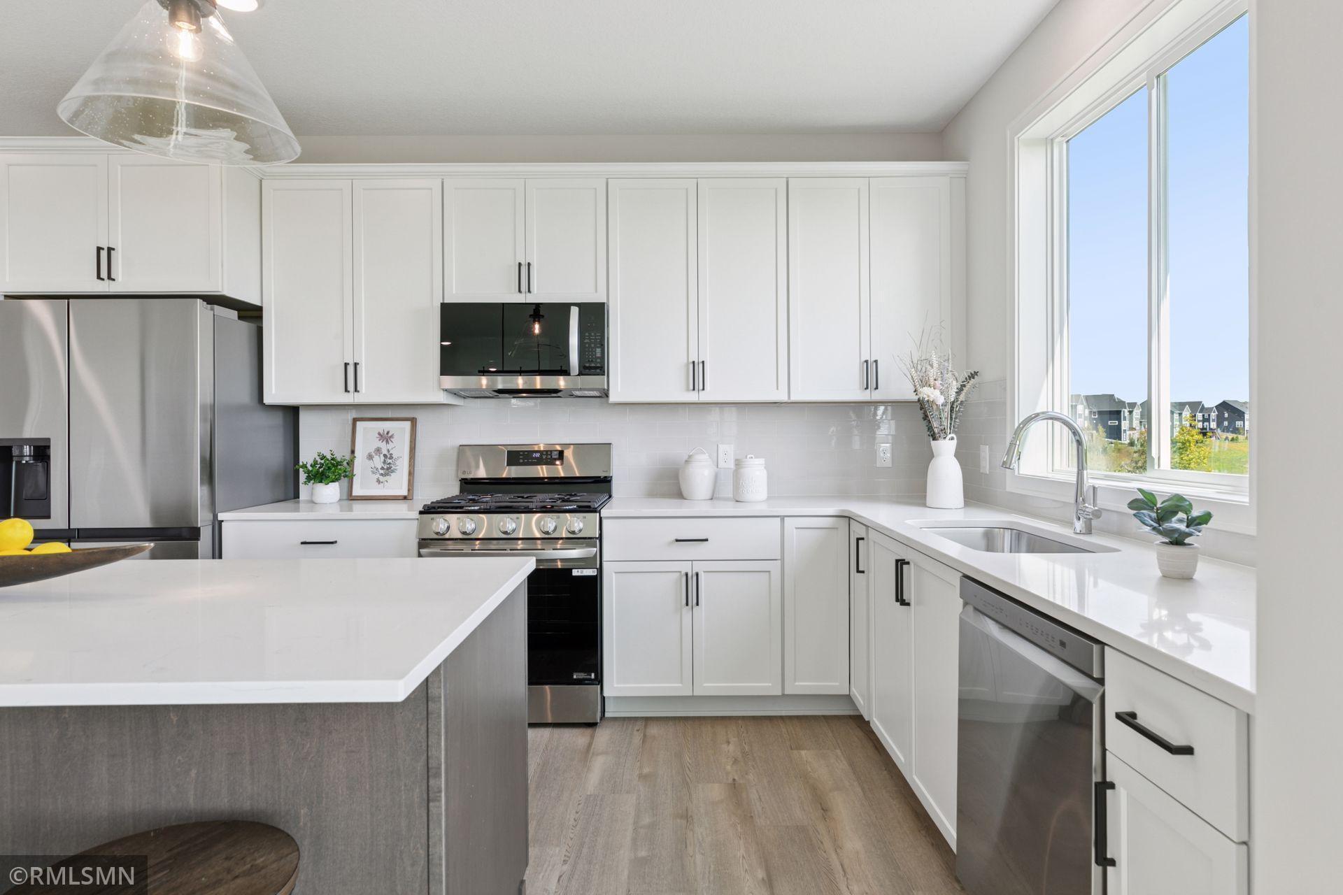 10115 Blackmoor Road Woodbury, MN 55129 - Photo 20 of 42