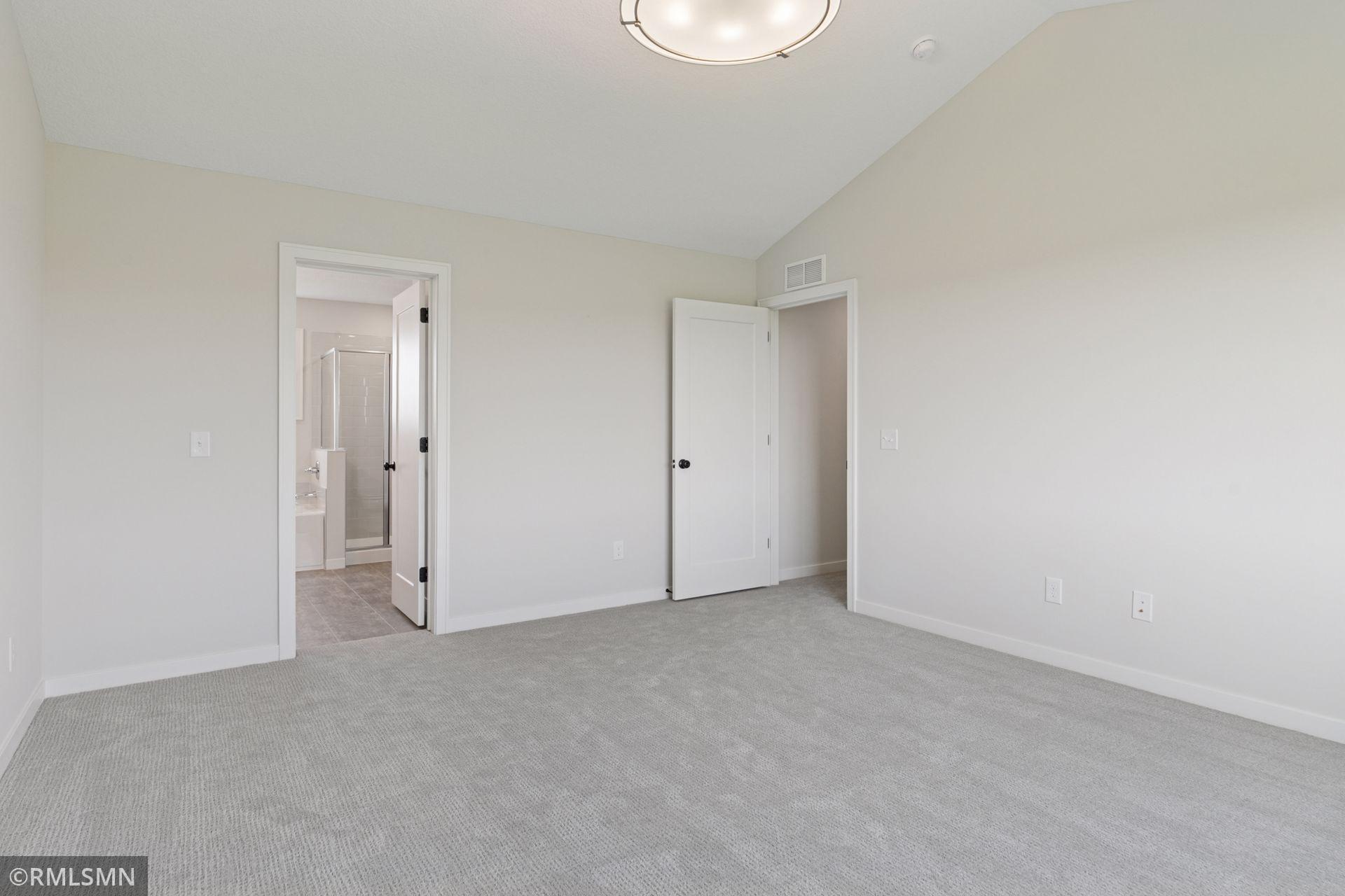 10115 Blackmoor Road Woodbury, MN 55129 - Photo 24 of 42