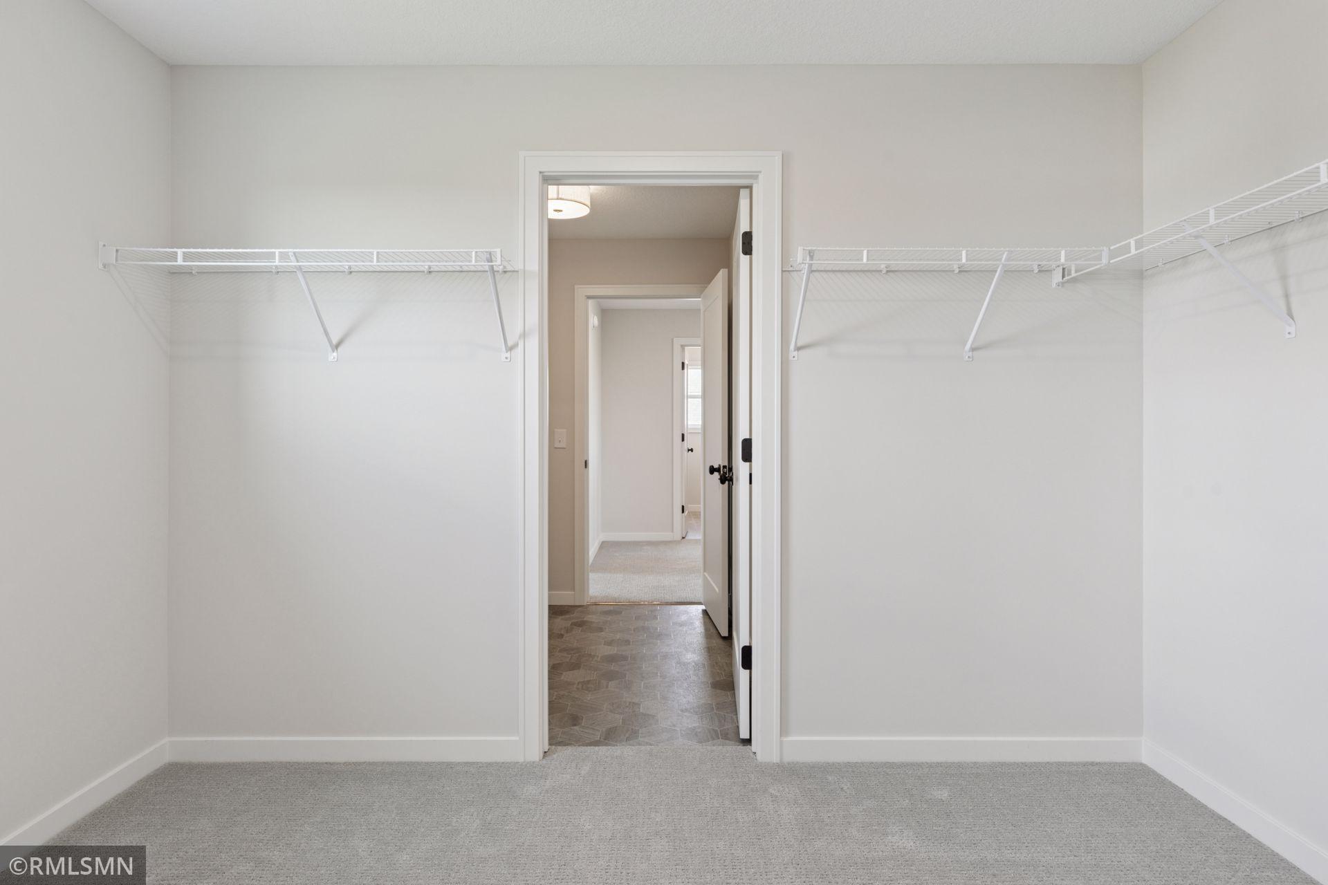 10115 Blackmoor Road Woodbury, MN 55129 - Photo 28 of 42