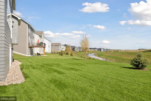 $719,000 | 10115 Blackmoor Road, Woodbury, MN 55129