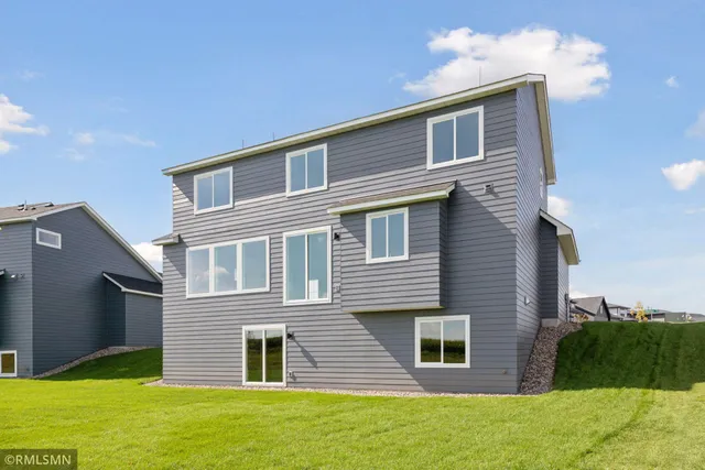 $719,000 | 10115 Blackmoor Road, Woodbury, MN 55129