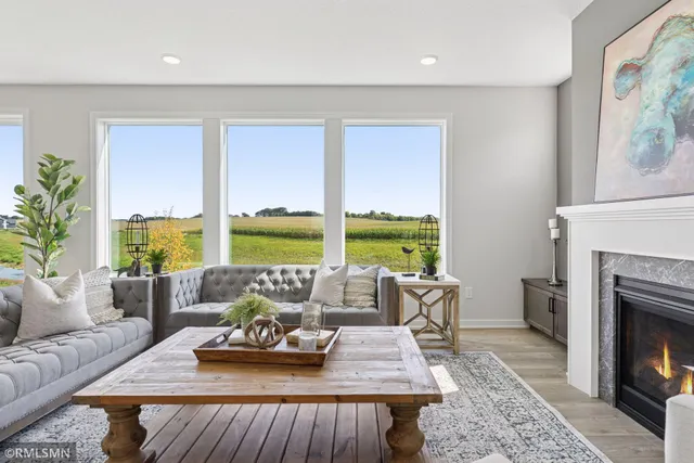 $719,000 | 10115 Blackmoor Road, Woodbury, MN 55129