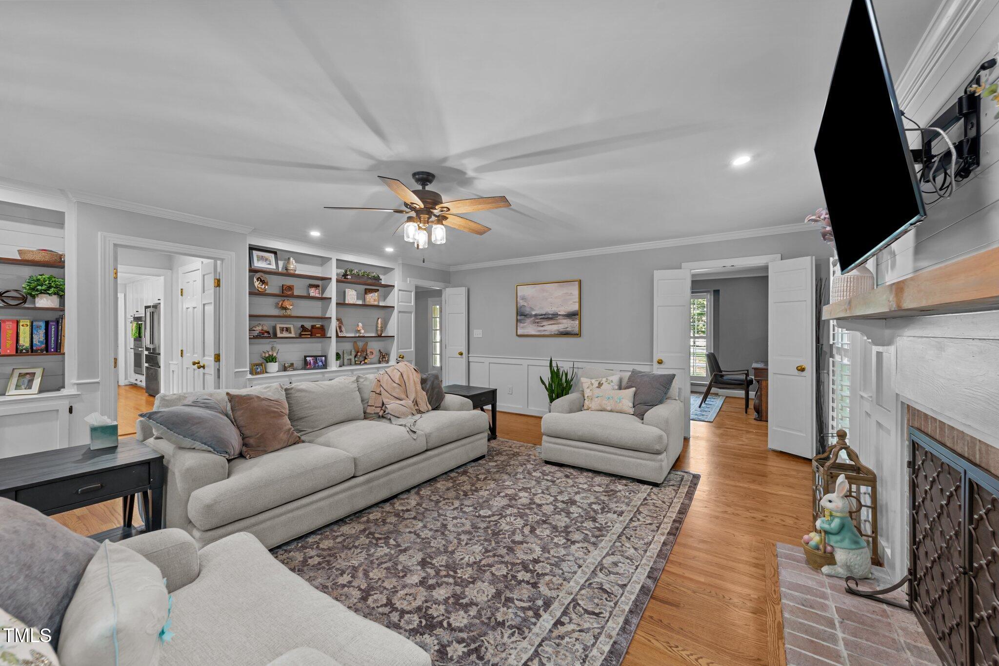 2409 Beechview Court Raleigh, NC 27615 - Photo 10 of 46 58-web-or-mls-VB4A4872