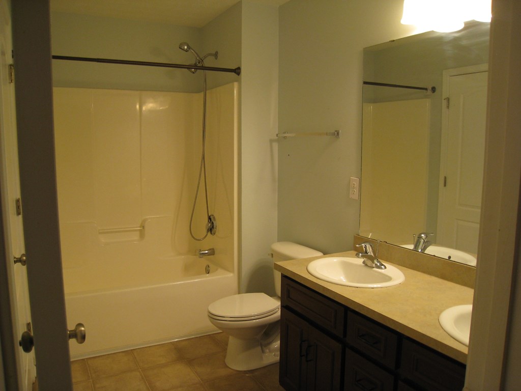 1278 Freedom Ridge Drive Columbus, GA 31907 - Photo 21 of 36 UPSTAIRS FULL BATH