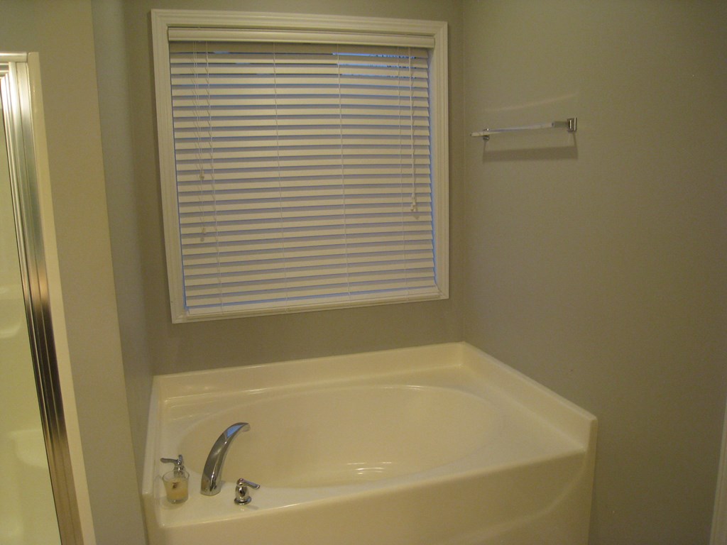 1278 Freedom Ridge Drive Columbus, GA 31907 - Photo 32 of 36 MASTER BATH