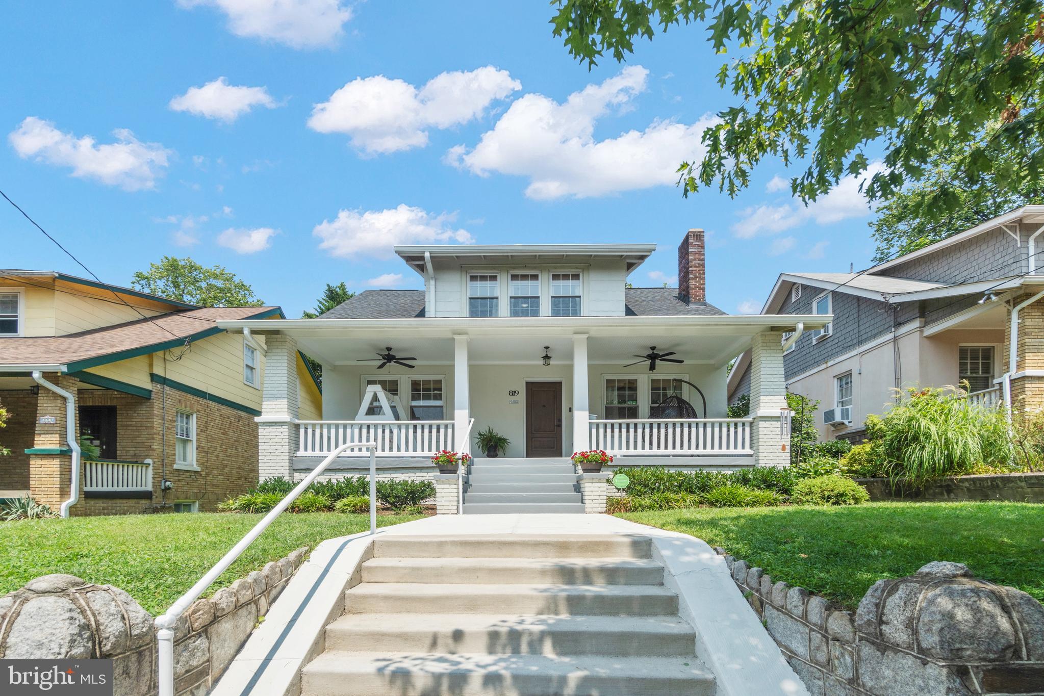 819 Aspen Street Northwest Washington, DC 20012 - Photo 1 of 33