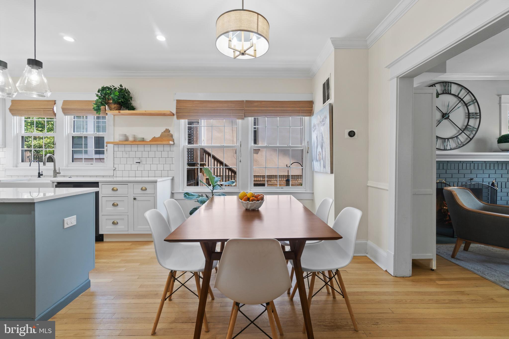 819 Aspen Street Northwest Washington, DC 20012 - Photo 6 of 33