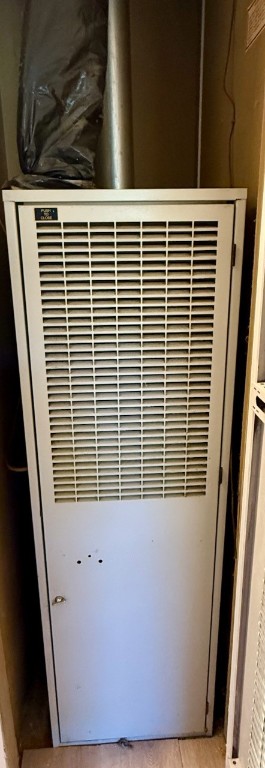 28 Airport Road Coventry, RI 02816 - Photo 25 of 27 Gas Furnace