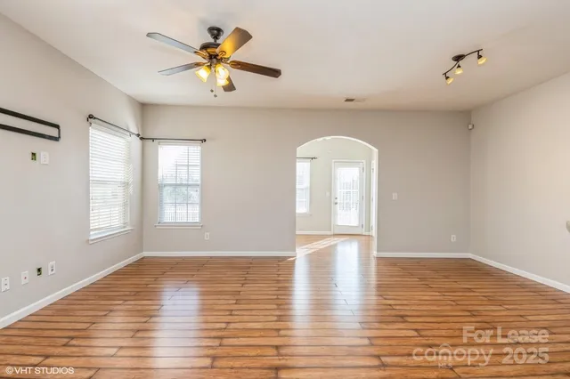 $1,695 | 2327 Crosscut Drive, Charlotte, NC 28214