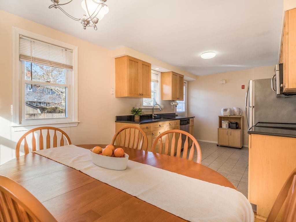 23 Charles Road, Unit 23 Winchester, MA 01890 - Photo 8 of 29