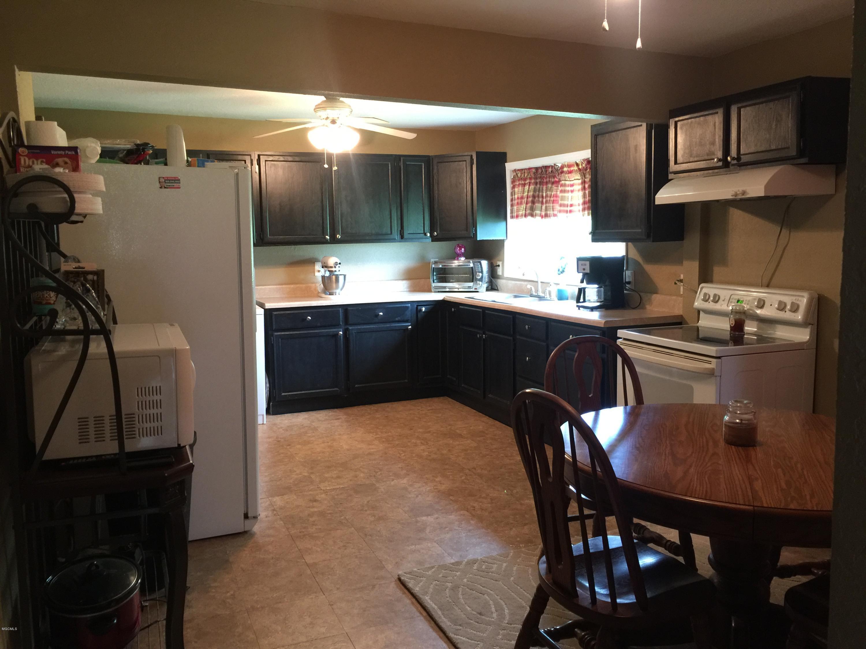 137 Rawls Road Perkinston, MS 39573 - Photo 16 of 26 IMG_1375