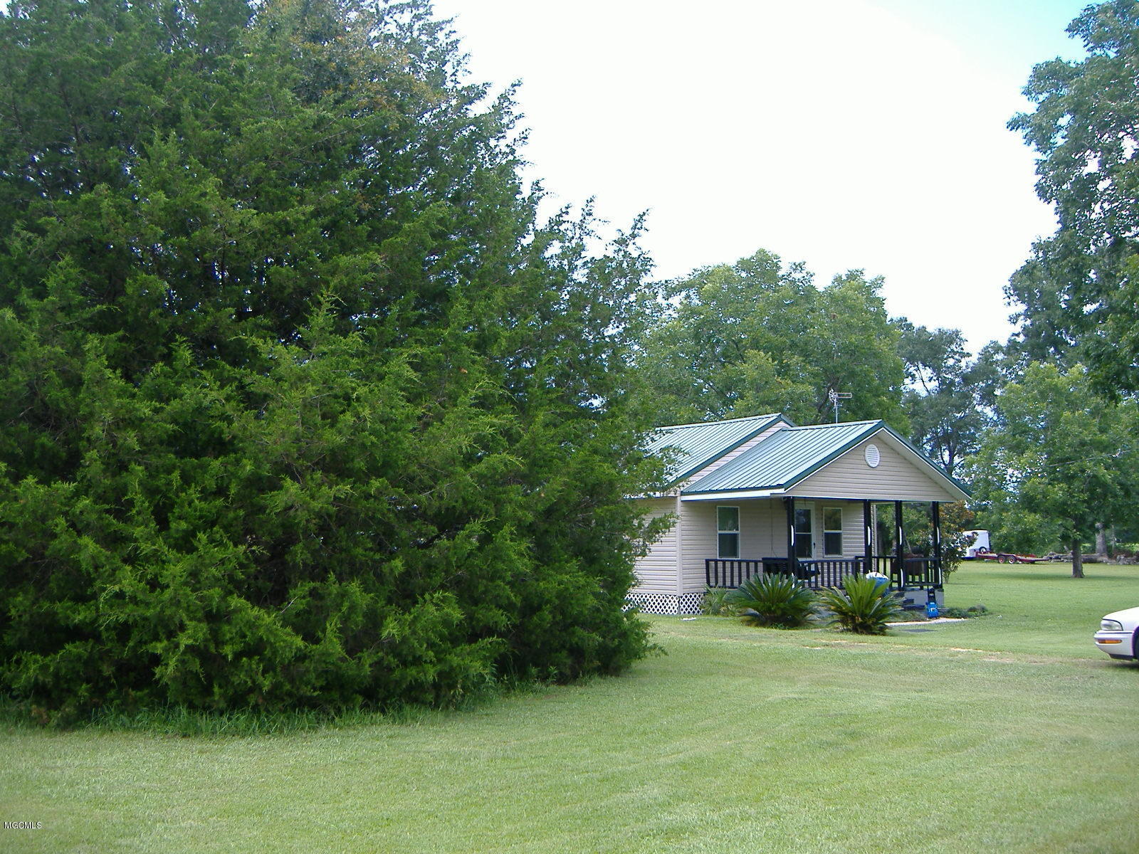 137 Rawls Road Perkinston, MS 39573 - Photo 3 of 26 DSCF4133