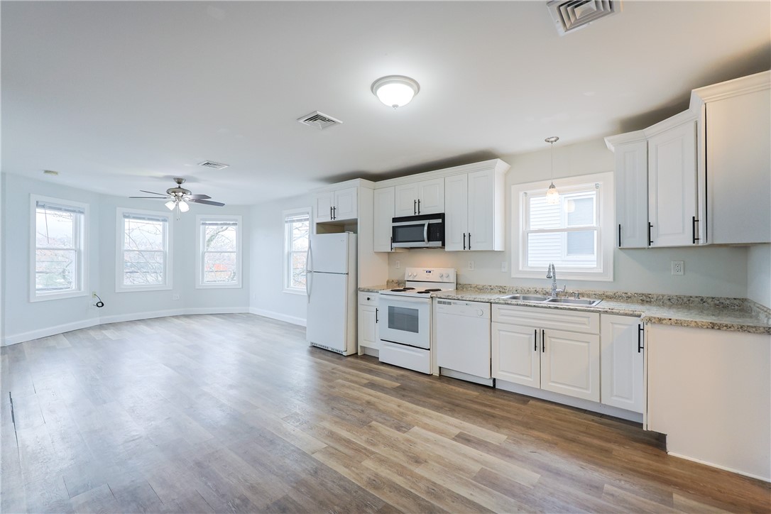 214 Silver Spring Street, Unit 1 Providence, RI 02904 - Photo 5 of 25 Gallery Image 5