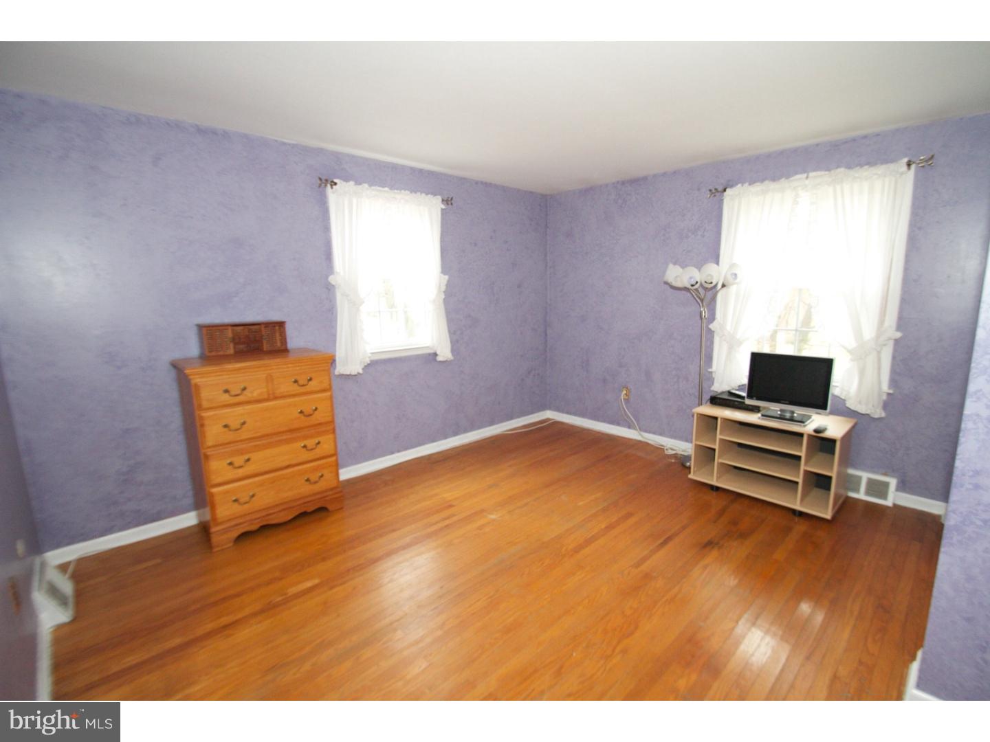 8821 Patton Road Wyndmoor, PA 19038 - Photo 20 of 25 Bedroom 2