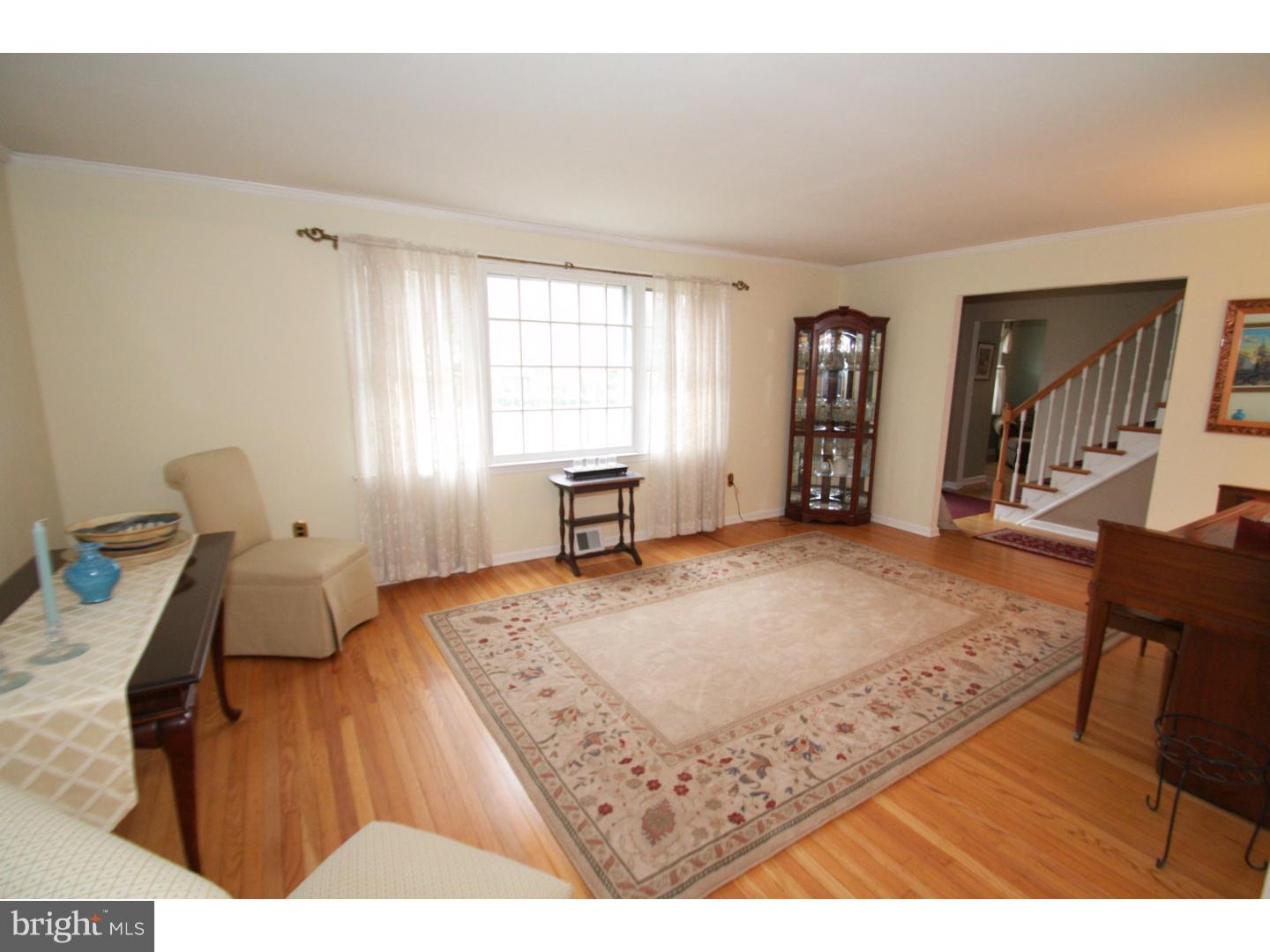 8821 Patton Road Wyndmoor, PA 19038 - Photo 4 of 25 Gallery Image 4